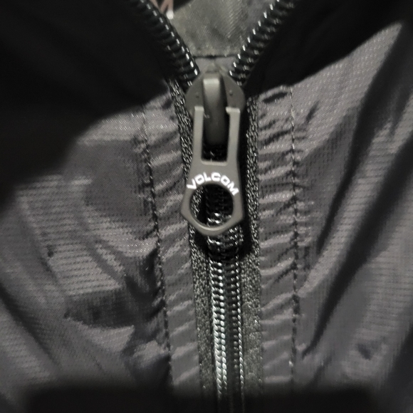 NWT Volcom windbreaker jacket - Picture 2 of 5